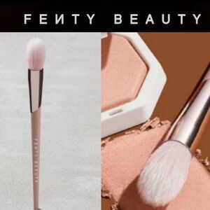 Fenty Beauty 135 Precision Highlighter Brush